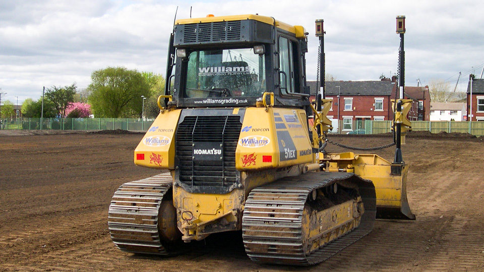 Komatsu 51PX-22, 15 tone Dozers 6 way pat blade with triple bar grouses for final trimming.